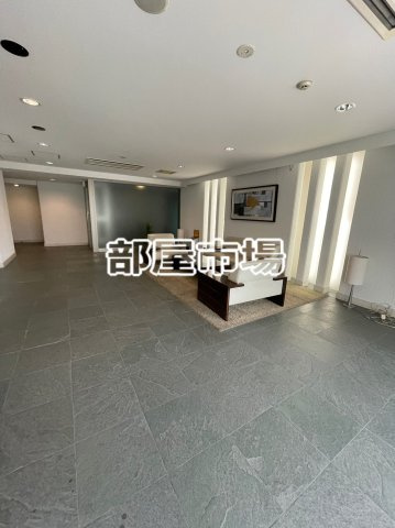ライオンズシティ東陽町親水公園のロビー