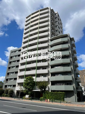 ライオンズシティ東陽町親水公園の外観