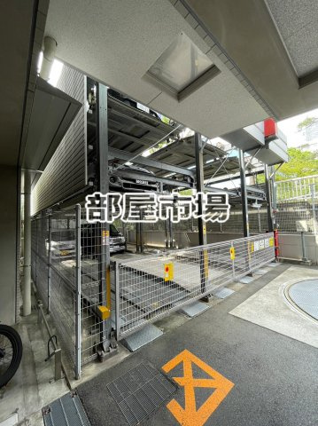 ライオンズシティ東陽町親水公園の駐車場