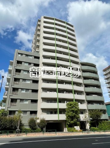 ライオンズシティ東陽町親水公園の外観