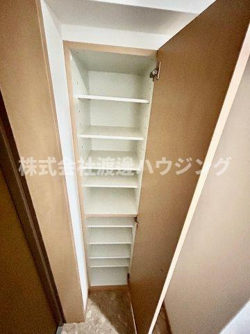 フォレステージュ江坂垂水町の収納|玄関収納