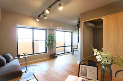 【居間・リビング】 | ☆ふぁみーゆ寝屋川セントラルパークA棟