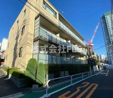 新宿区市谷加賀町２丁目の賃貸マンション