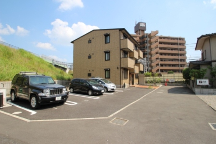 アルシュTOWAの駐車場|駐車場