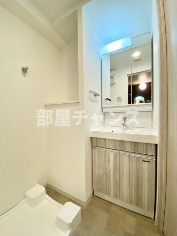 ディアレイシャス東別院Ⅲの洗面所