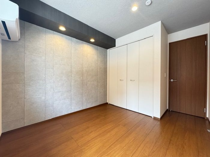 D-room上二十町の洋室