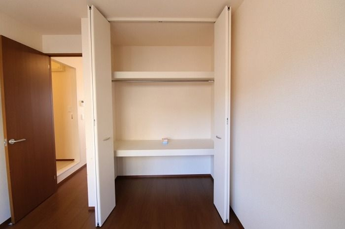 D-room上二十町の収納