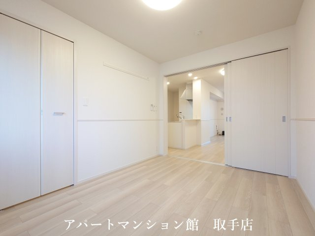 エルヴェの駐車場