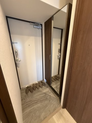【玄関】 | FREEDOM residence堺寺地町