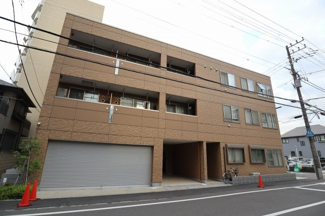 ラピスラズリの外観|きれいな外観です