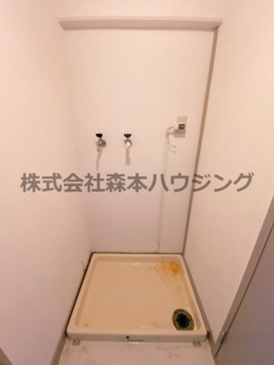 【設備】 | 　富士コーポラス | 室内洗濯機置き場です