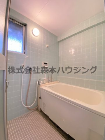 【浴室】 | 　富士コーポラス | 落ち着いた空間のお風呂です
