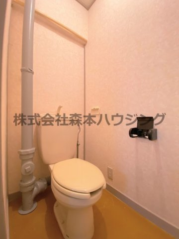 【トイレ】 | 　富士コーポラス | 落ち着いた色調のトイレです