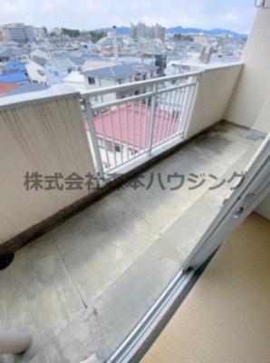 【バルコニー】 | 　富士コーポラス | お洗濯にも便利なバルコニー付き