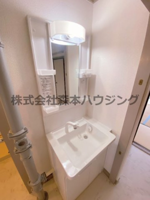 【独立洗面台】 | 　富士コーポラス | 朝の支度にも助かる、独立の洗髪洗面化粧台
