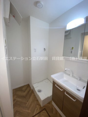 コンフォルディアの洗面所