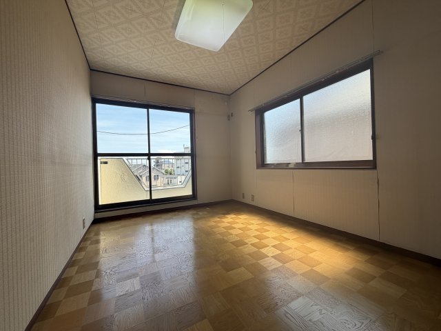 篠原北町２中古戸建の洋室