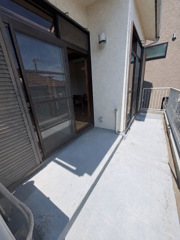 篠原北町２中古戸建のバルコニー