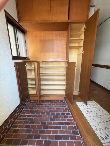 篠原北町２中古戸建の玄関
