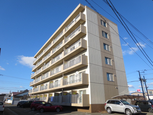 WINDIA仲浜の外観