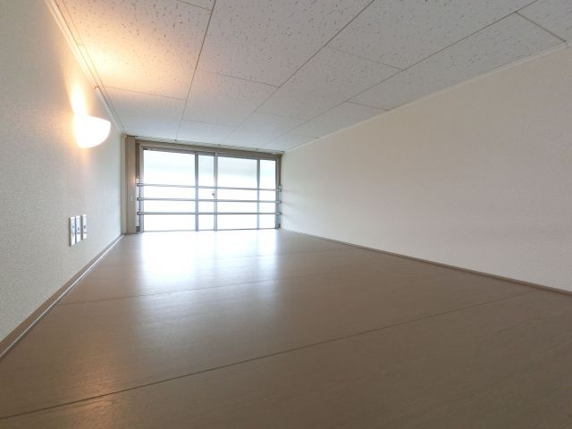【内装】 | レオパレスみどり野　B | ☆ロフト付き☆