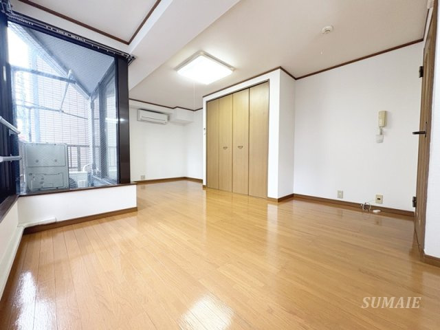 菊池ビルの居間・リビング|居室です☆