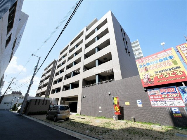 ラフィネ豊中南の外観