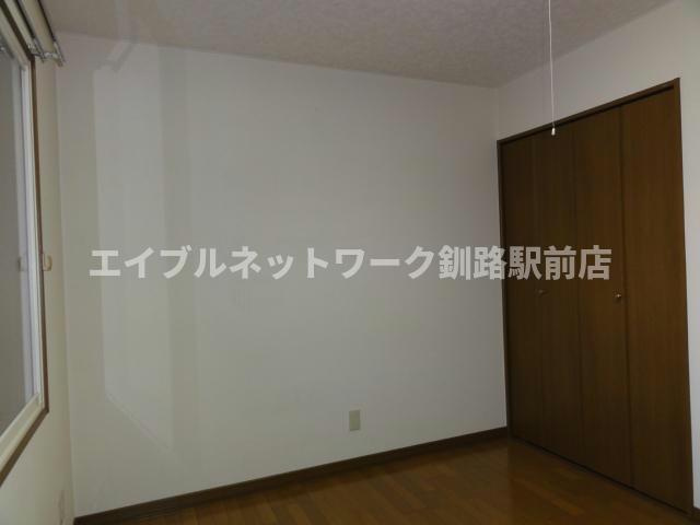 レジデンス寿の居間・リビング