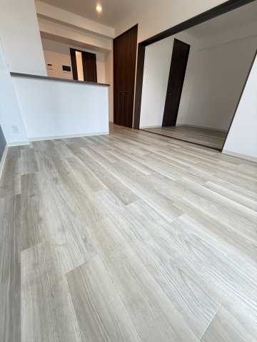 【居間・リビング】 | FREEDOM residence堺寺地町