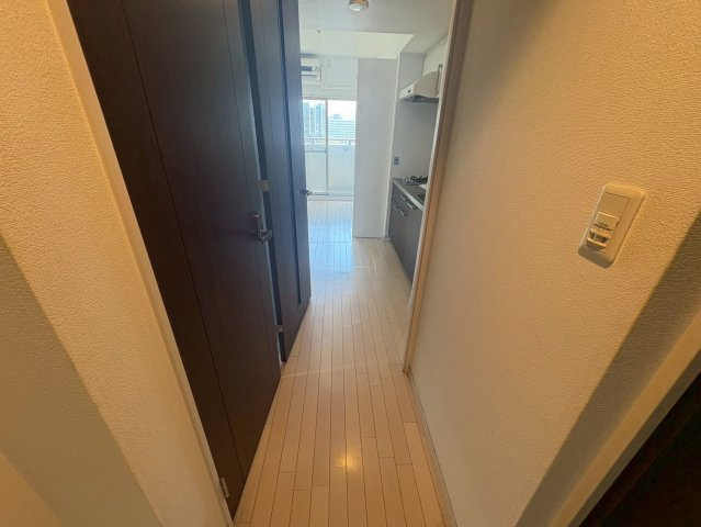 レジティア江戸堀の玄関