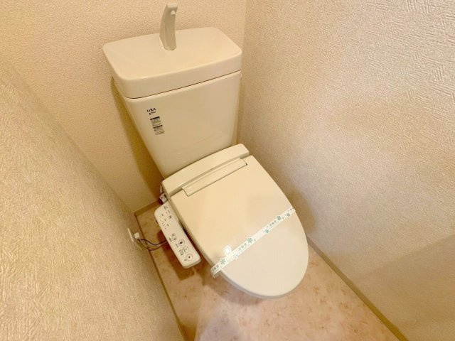 フレンシアノイエ東三国のトイレ