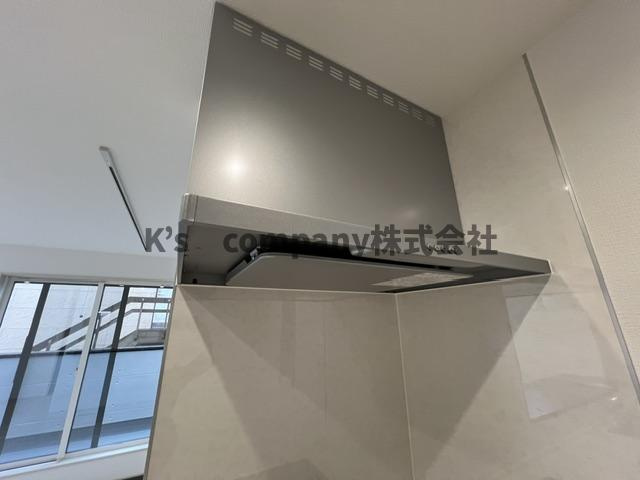茅ヶ崎市富士見町　新築戸建　D号棟のキッチン|レンジフード♪