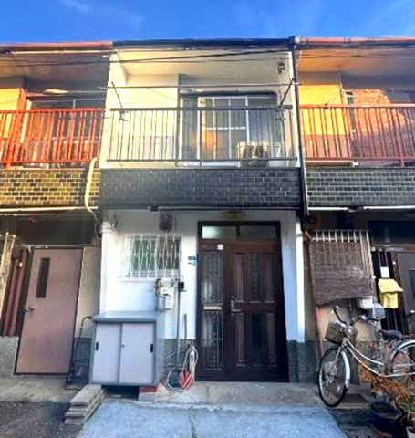 徳井町3丁目の外観|西向きの為陽のあたる時間が長く冬でも暖かいです
