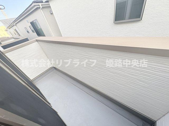 クリスタルハイツ仁豊野のバルコニー