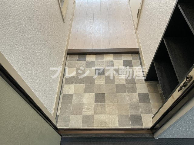 せせらぎフラットの玄関