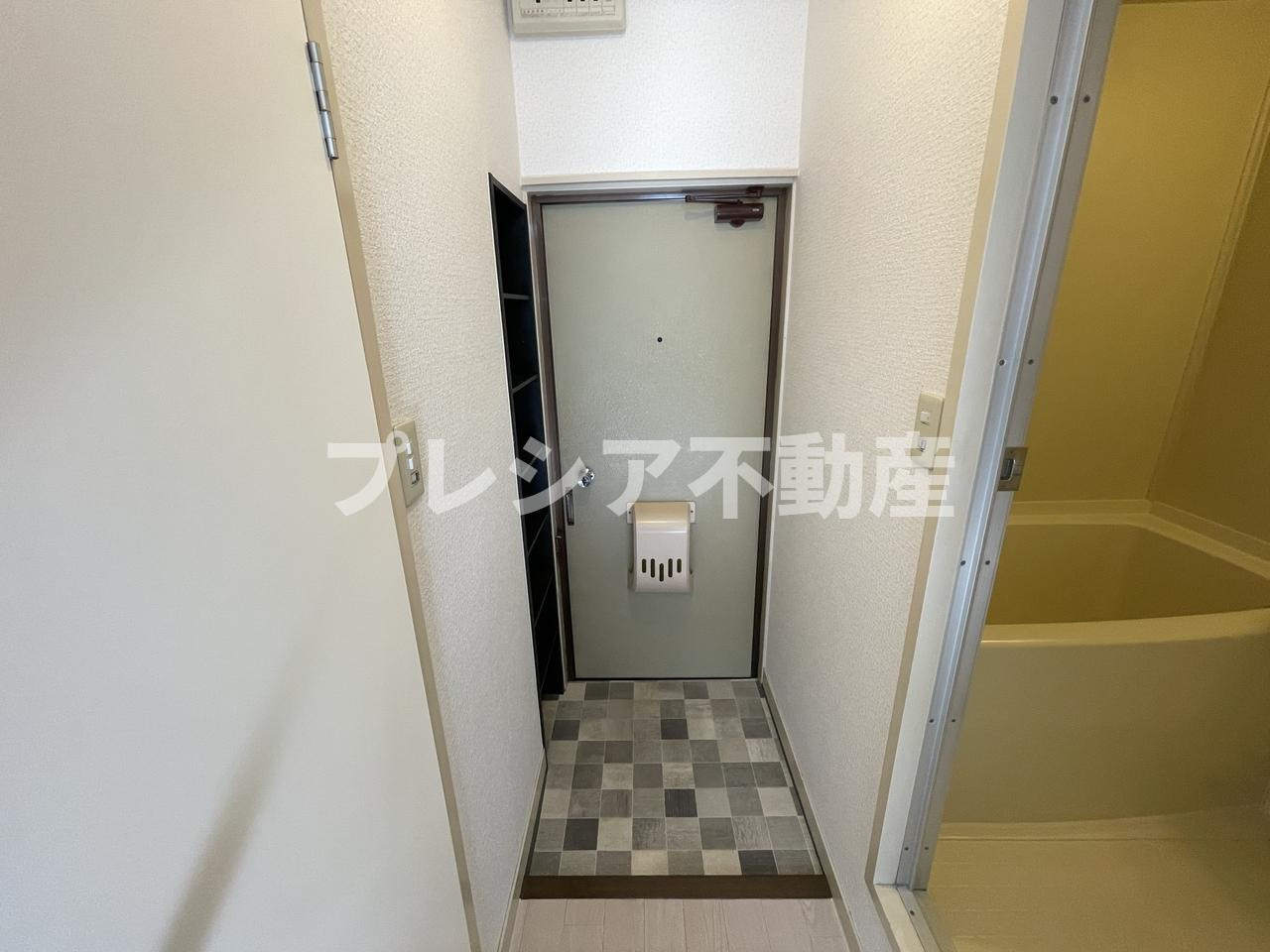 せせらぎフラットの玄関