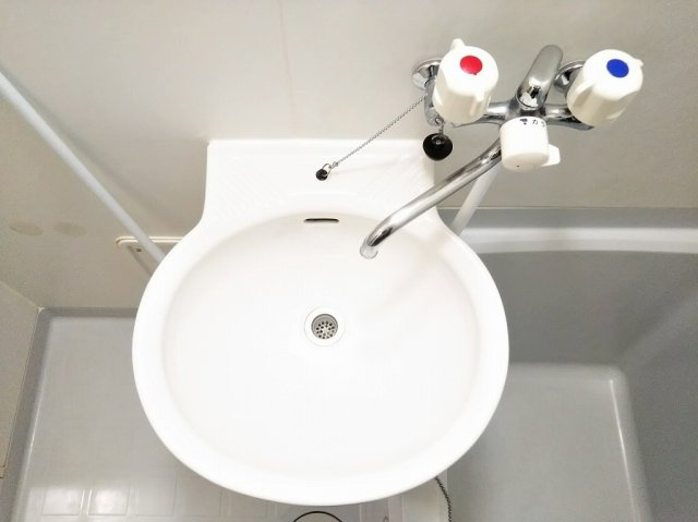 レオパレスオータム14Sの洗面所