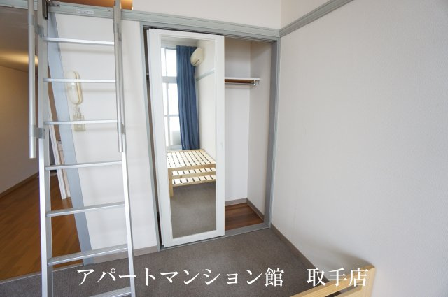 レオパレス井野の収納