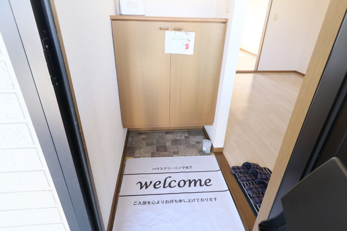 屋敷添ハイツの収納|シューズボックス