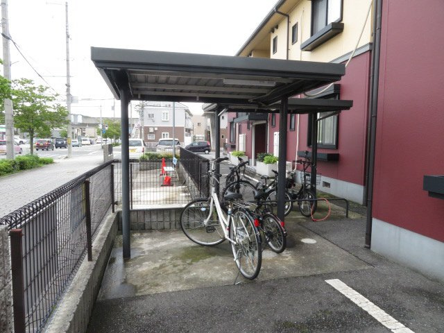 ジュネス野里WESTのその他共用部分