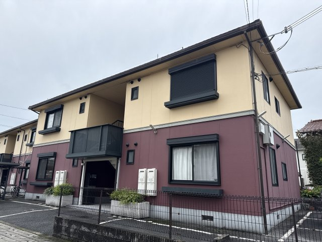 ジュネスのざとWESTの外観