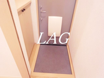 【玄関】 | フォレスト松が丘  | 玄関です。