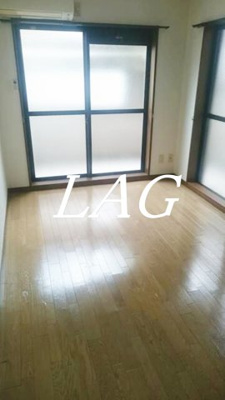 【居間・リビング】 | プレール方南町 | 洋室のお部屋です。