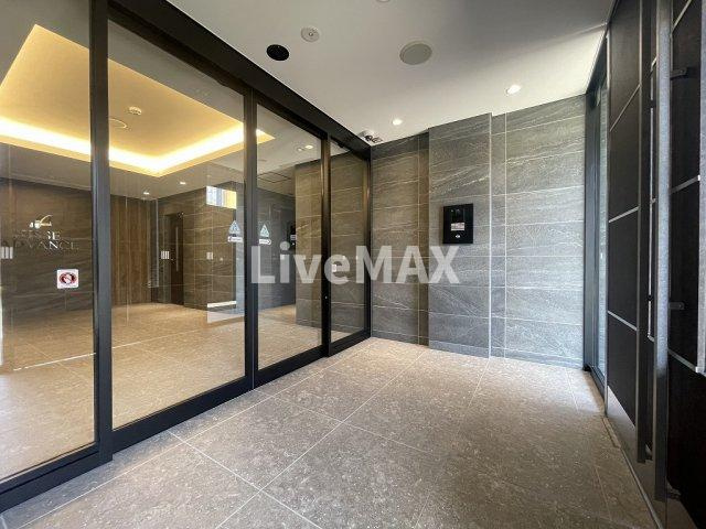 【エントランス】アドバンス名古屋シュテルン
