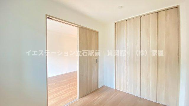 コンフォルディアの洋室