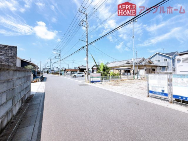 [新築住宅] 羽生市藤井上組 全1棟の前面道路含む現地写真