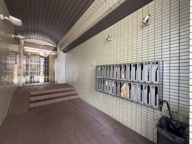 リレックス住吉のエントランス