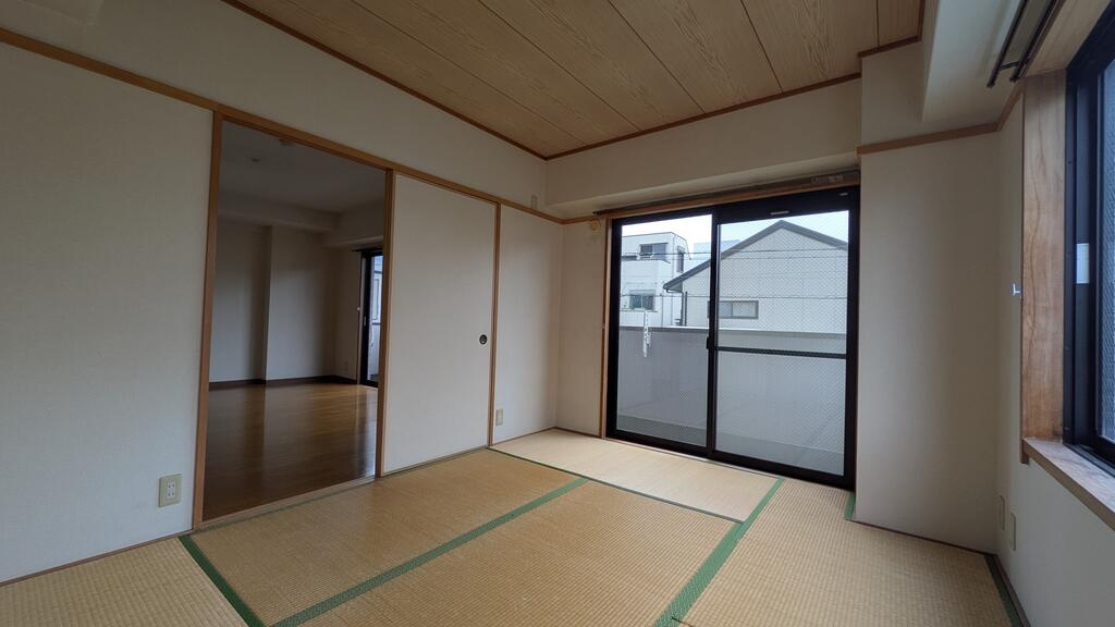 マジェスティ御影の和室