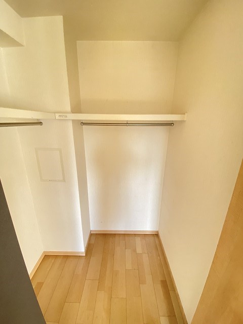 西宮市松原町の賃貸マンションの収納