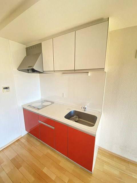 西宮市松原町の賃貸マンションのキッチン